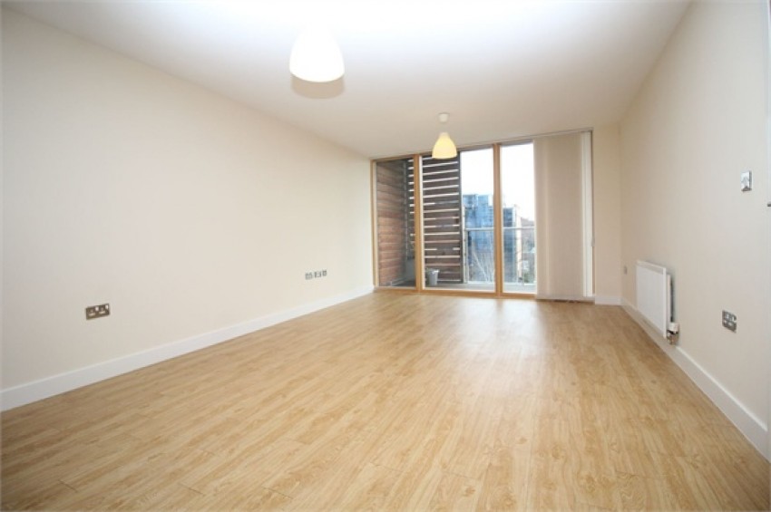 Images for Ruby House, Vizion EAID:3152523483 BID:FAE1454D-D163-47F8-88A8-405058CF7D32