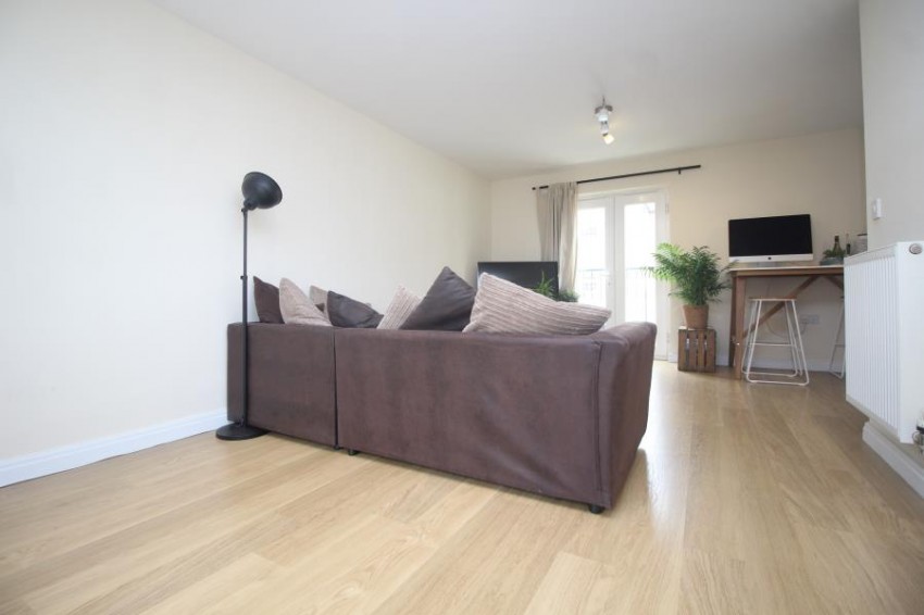 Images for Harlow Crescent, Oxley Park EAID:3152523483 BID:FAE1454D-D163-47F8-88A8-405058CF7D32