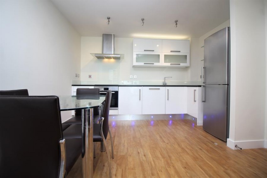 Images for Garnet House, Vizion EAID:3152523483 BID:FAE1454D-D163-47F8-88A8-405058CF7D32